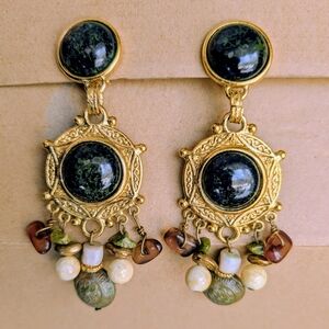 Vintage Express large Gold Green Boho Dangle Clip Earrings